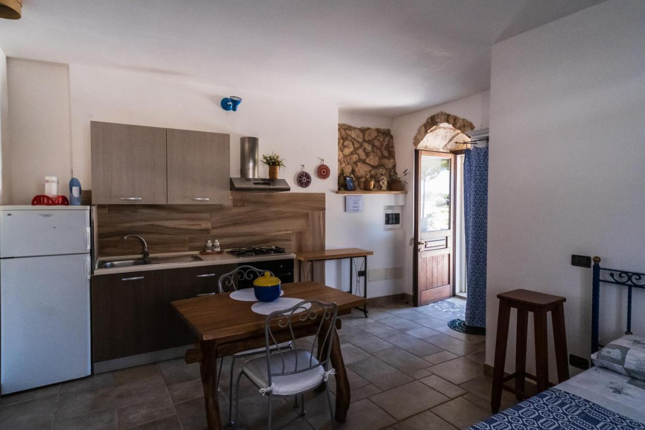 Palacca, Trullo Salentino Andrano Exteriör bild