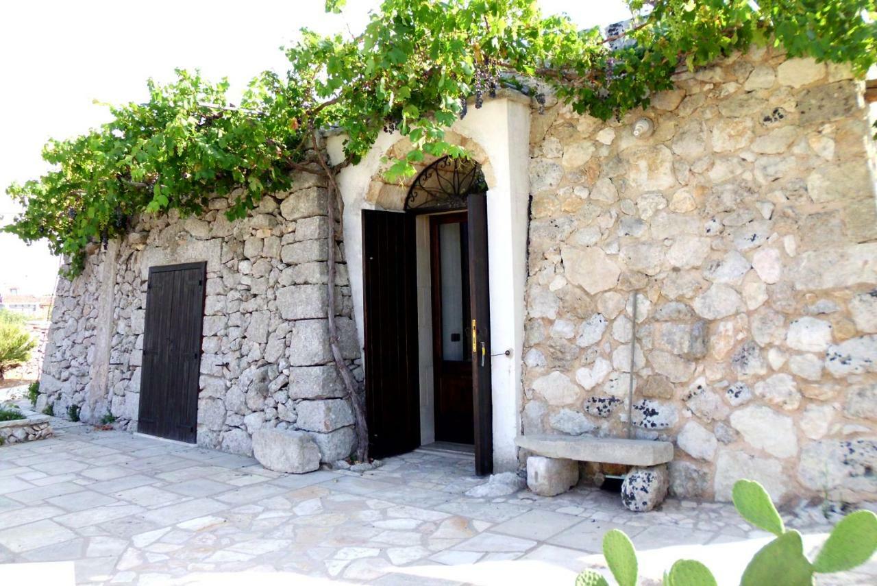 Palacca, Trullo Salentino Andrano Exteriör bild